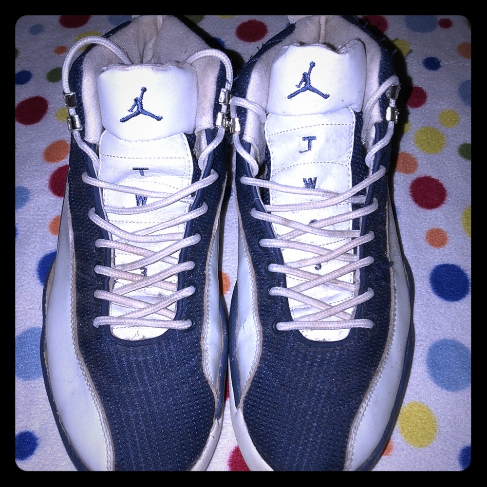 Jordan 12 navy blue